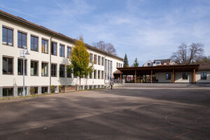 Schulhaus Zentral mit Tag der offenen Tür eingeweiht