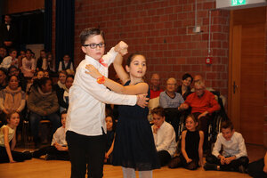 Dancing Classrooms Aufführung im «Wallberg», Teil II